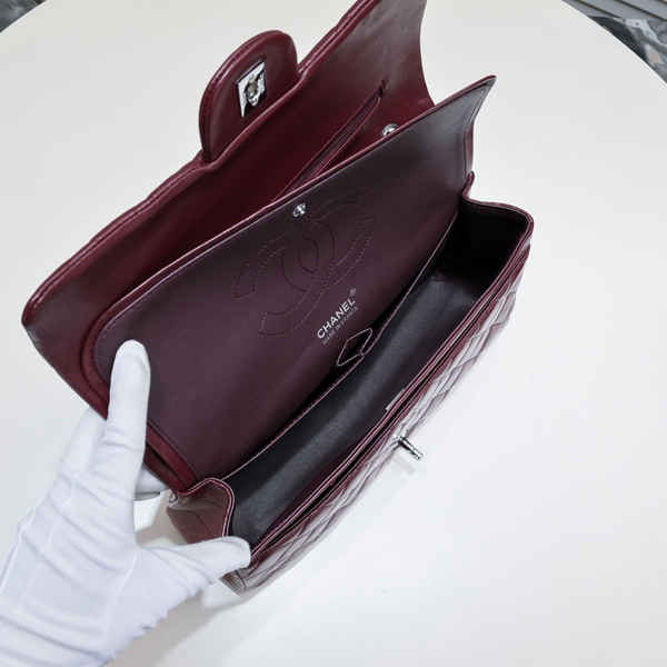 シャネルバッグ着用イメージ